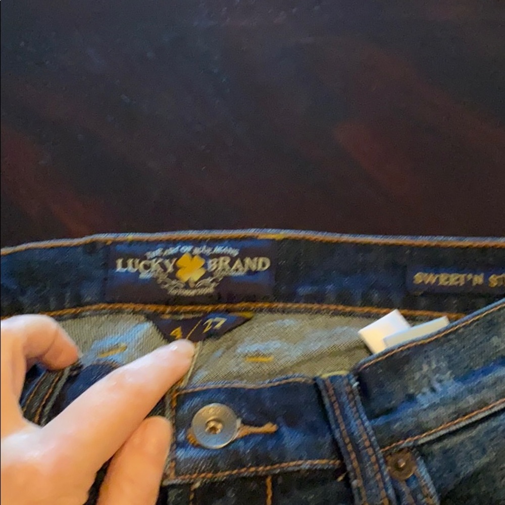 Lucky Brand Sweet and Straight Jeans size 4/27
